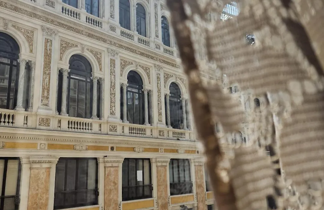 Suite Galleria Umberto I-1